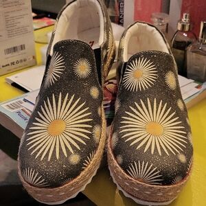 Size 10 Streetfly Shoes